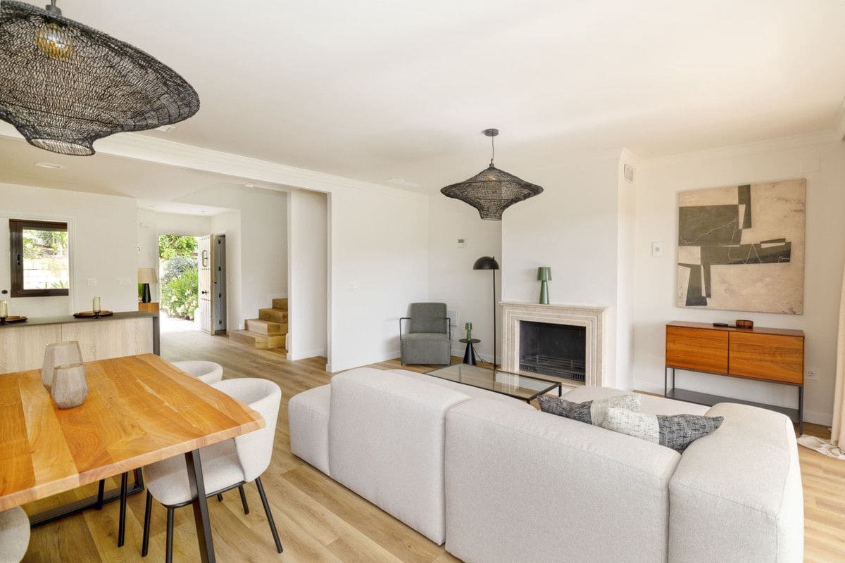 3 camera da letto Villetta Bifamiliare in vendita in Estepona con piscina - 470.250 € (Rif: 9993520)