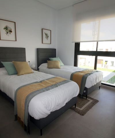 3 Zimmer Haus zu verkaufen in Pilar de la Horadada mit Pool - 354.900 € (Ref: 9993529)