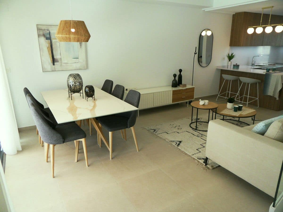 3 sypialnia Dom na sprzedaż w Pilar de la Horadada z basenem - 354 900 € (Ref: 9993529)