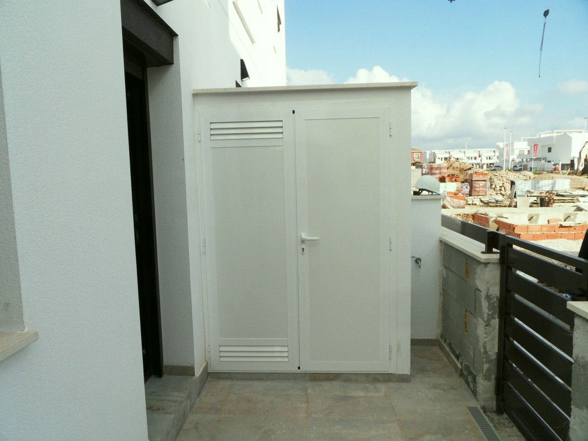 3 sypialnia Dom na sprzedaż w Pilar de la Horadada z basenem - 354 900 € (Ref: 9993529)