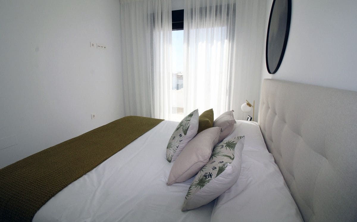 3 sypialnia Dom na sprzedaż w Pilar de la Horadada z basenem - 354 900 € (Ref: 9993529)