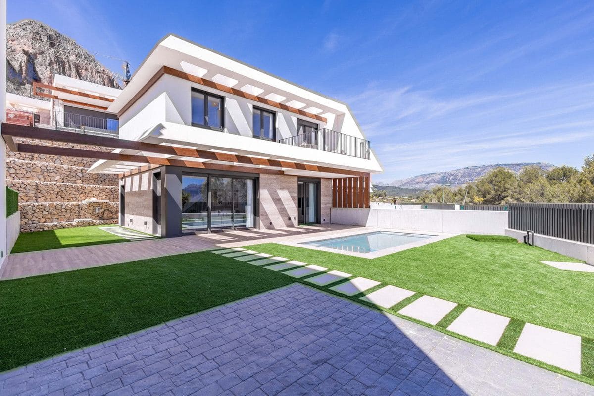 2 Zimmer Villa zu verkaufen in Polop mit Pool - 498.500 € (Ref: 9994426)