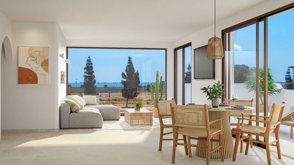 3 soveværelse Lejlighed til salg i Los Alcazares med swimmingpool - € 319.900 (Ref: 9994442)