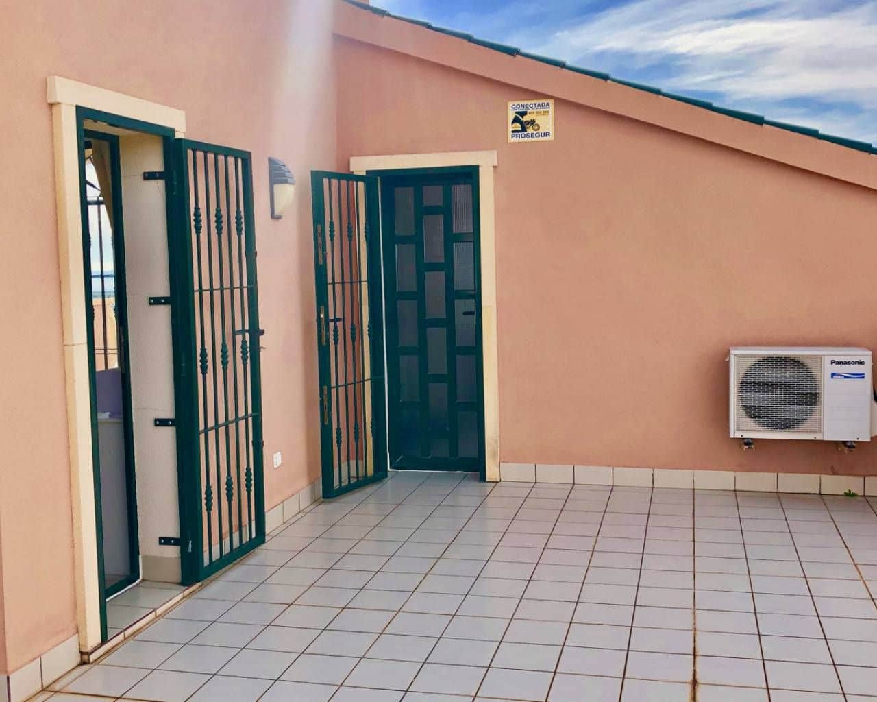 4 soverom Villa til salgs i Dona Pepa - € 470 000 (Ref: 9995249)