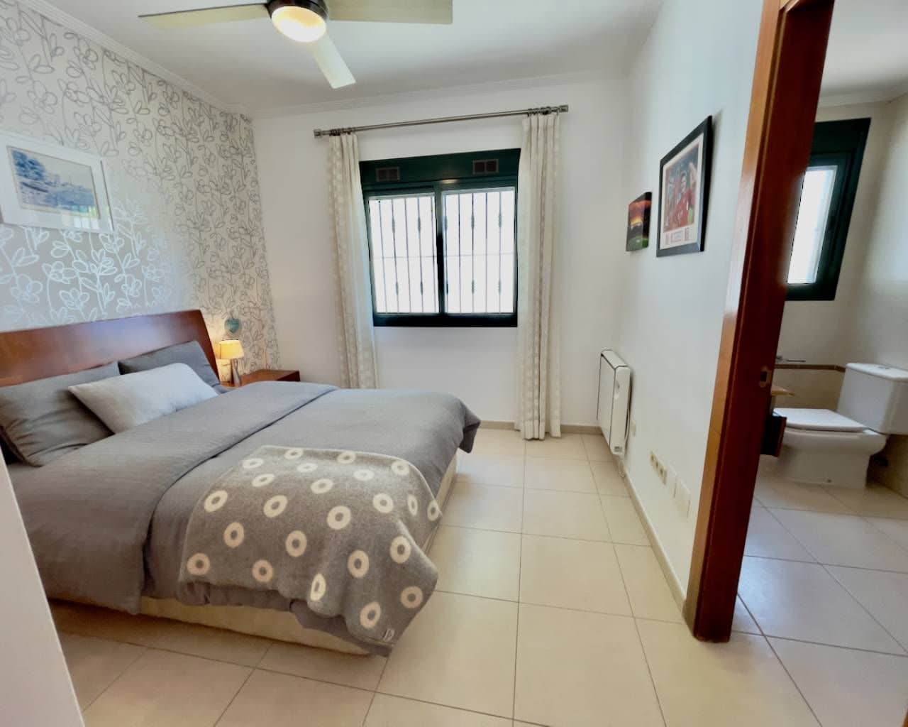 4 soverom Villa til salgs i Dona Pepa - € 470 000 (Ref: 9995249)