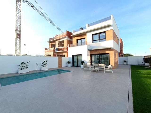 3 slaapkamer Villa te koop in Benijófar met zwembad - € 479.000 (Ref: 9995258)