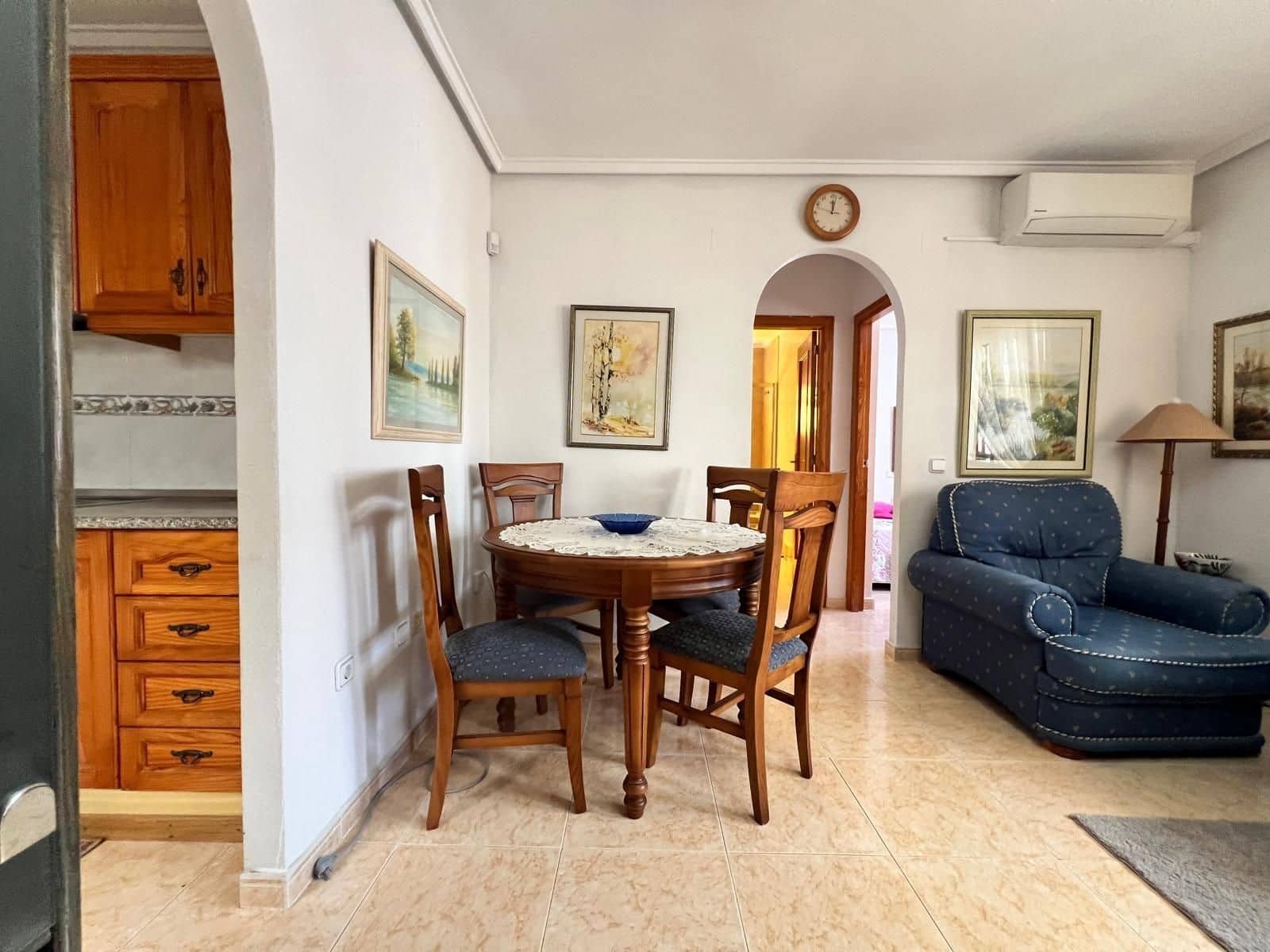 Chalet de 3 habitaciones en Torrevieja en venta con piscina - 315.000 € (Ref: 9995268)