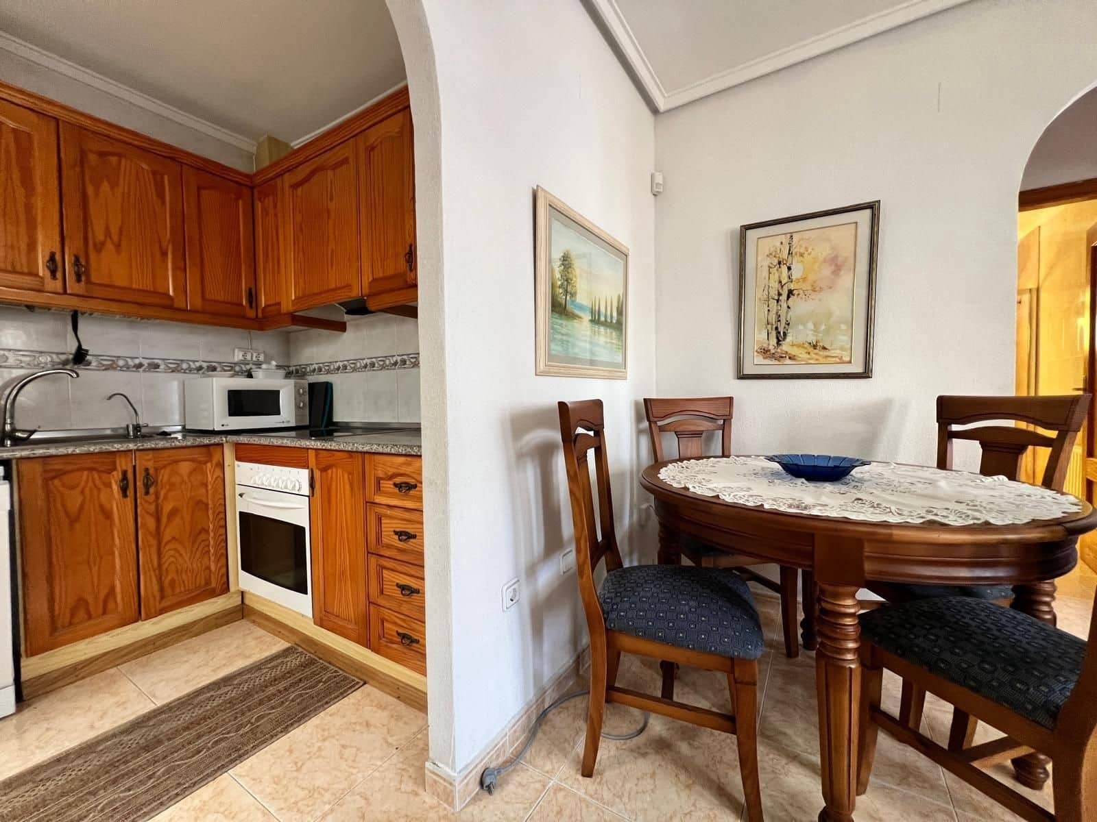 Chalet de 3 habitaciones en Torrevieja en venta con piscina - 315.000 € (Ref: 9995268)