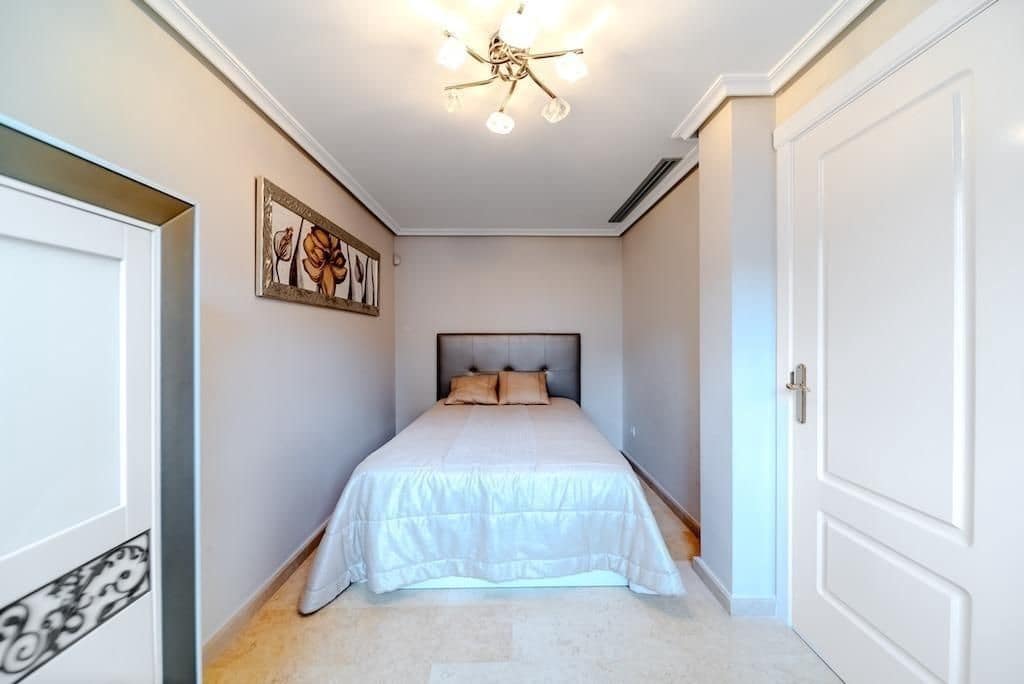 5 sypialnia Willa na sprzedaż w La Mata - 1 170 000 € (Ref: 9995866)