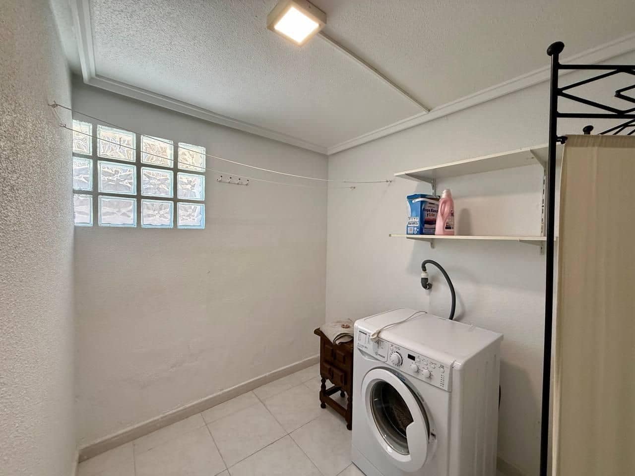 4 slaapkamer Villa te koop in Orihuela Costa met zwembad - € 359.000 (Ref: 9995871)