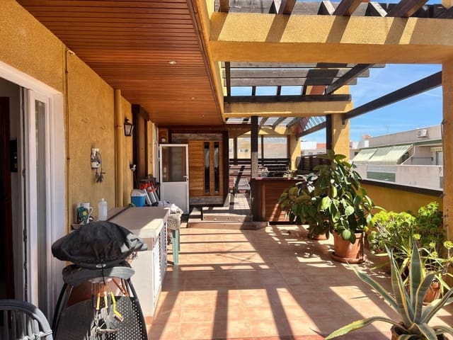 2 soveværelse Lejlighed til salg i Centro, Torrevieja - € 194.000 (Ref: 9995877)