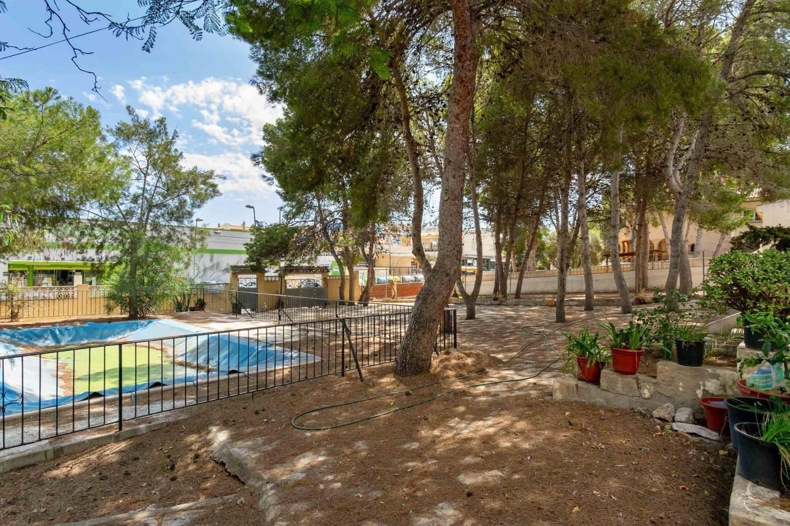 Chalet de 6 habitaciones en La Siesta en venta con piscina - 550.000 € (Ref: 9995879)
