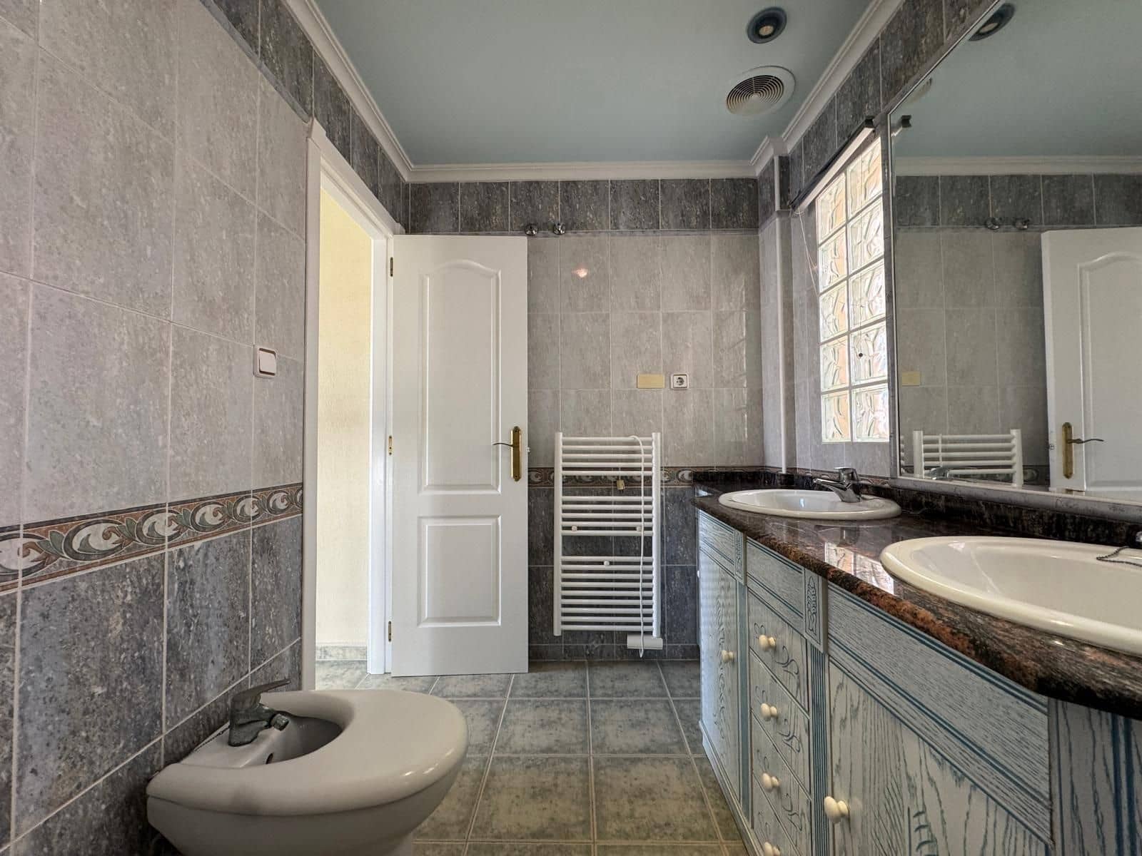 3 soverom Rekkehus til salgs i Guardamar del Segura med svømmebasseng - € 283 500 (Ref: 9995882)