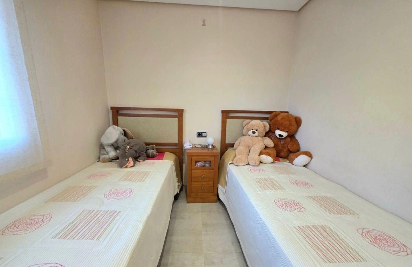 5 sypialnia Willa na sprzedaż w Orihuela Costa z basenem - 739 900 € (Ref: 9995883)