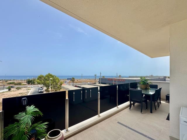 Apartamento de 3 habitaciones en Punta Prima, Orihuela en venta con piscina garaje - 485.000 € (Ref: 9999984)