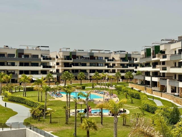 Apartamento de 3 habitaciones en Punta Prima, Orihuela en venta con piscina garaje - 485.000 € (Ref: 9999984)