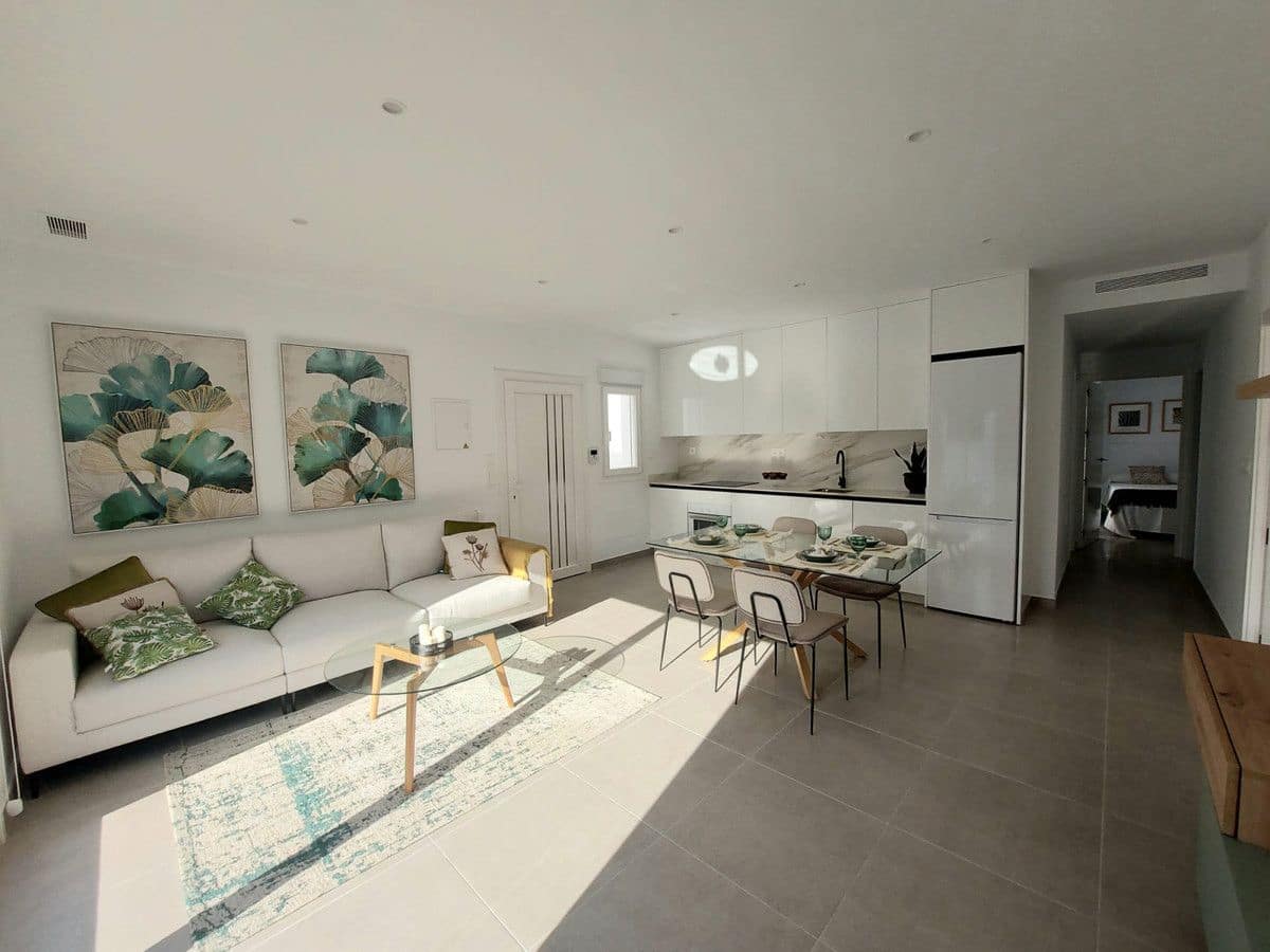 2 soverom Villa til salgs i Roldan med svømmebasseng - € 242 500 (Ref: 9999990)