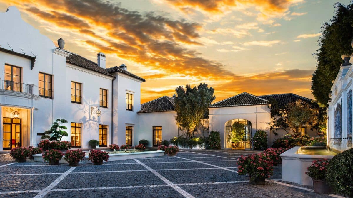 4 sovrum Villa till salu i Casares med pool - 2 695 000 € (Ref: 9999992)