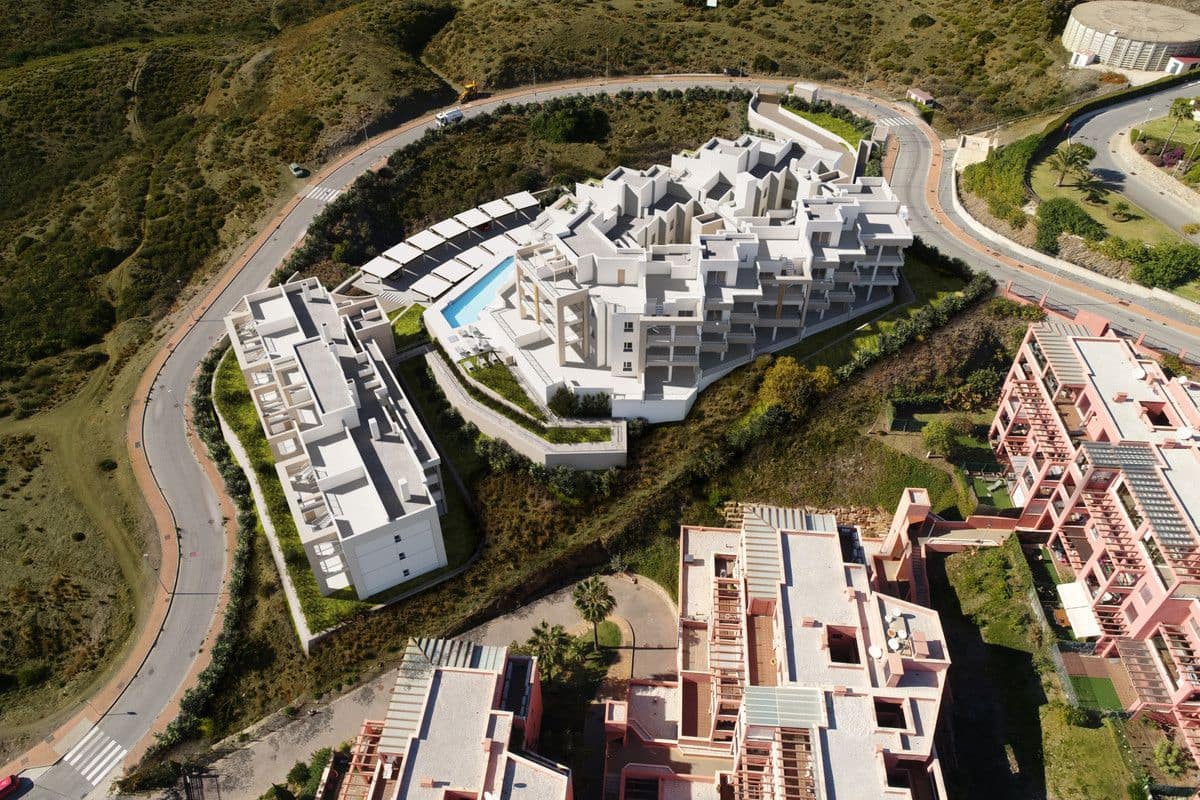 2 slaapkamer Appartement te koop in Mijas met zwembad - € 383.000 (Ref: 9999995)