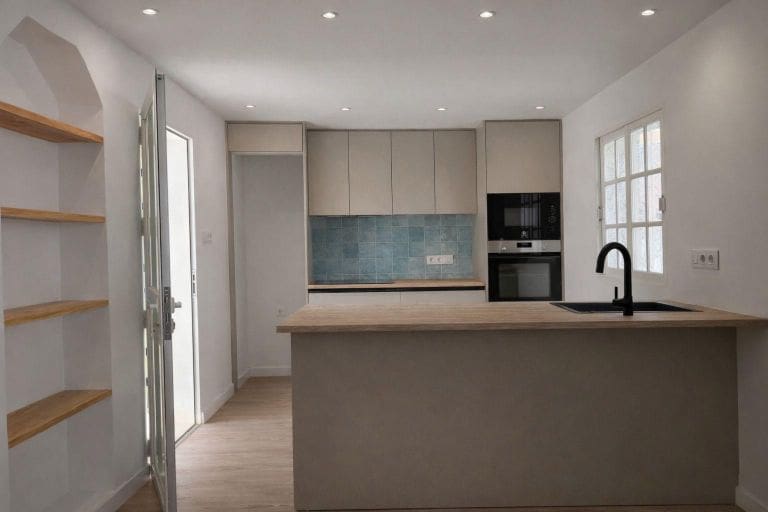 4 soveværelse Villa til salg i El Carmoli med swimmingpool - € 375.000 (Ref: 10029944)