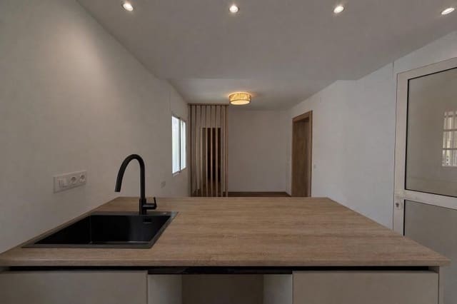 4 soveværelse Villa til salg i El Carmoli, Cartagena med swimmingpool - € 375.000 (Ref: 10029944)