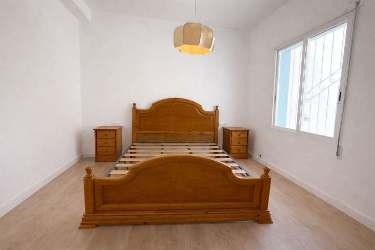 4 soveværelse Villa til salg i El Carmoli med swimmingpool - € 375.000 (Ref: 10029944)