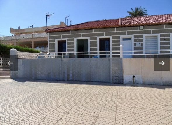4 bedroom Terraced Villa for sale in Los Nietos with garage - € 230,000 (Ref: 10101346)