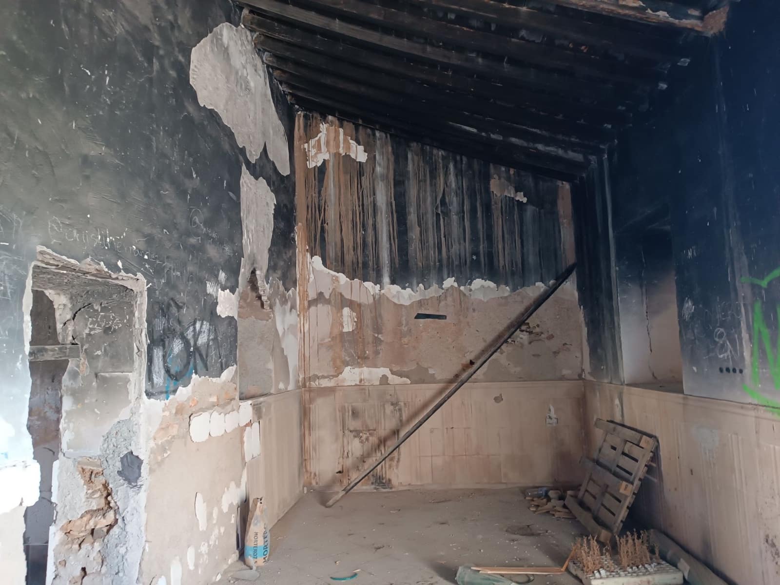 Teren niezagospodarowany na sprzedaż w Alumbres - 95 000 € (Ref: 8494604)