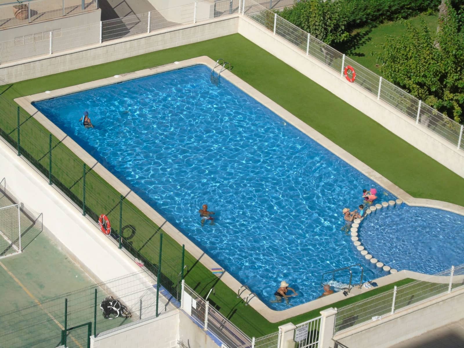 3 bedroom Penthouse for sale in La Manga del Mar Menor with pool garage - € 225,000 (Ref: 8494610)