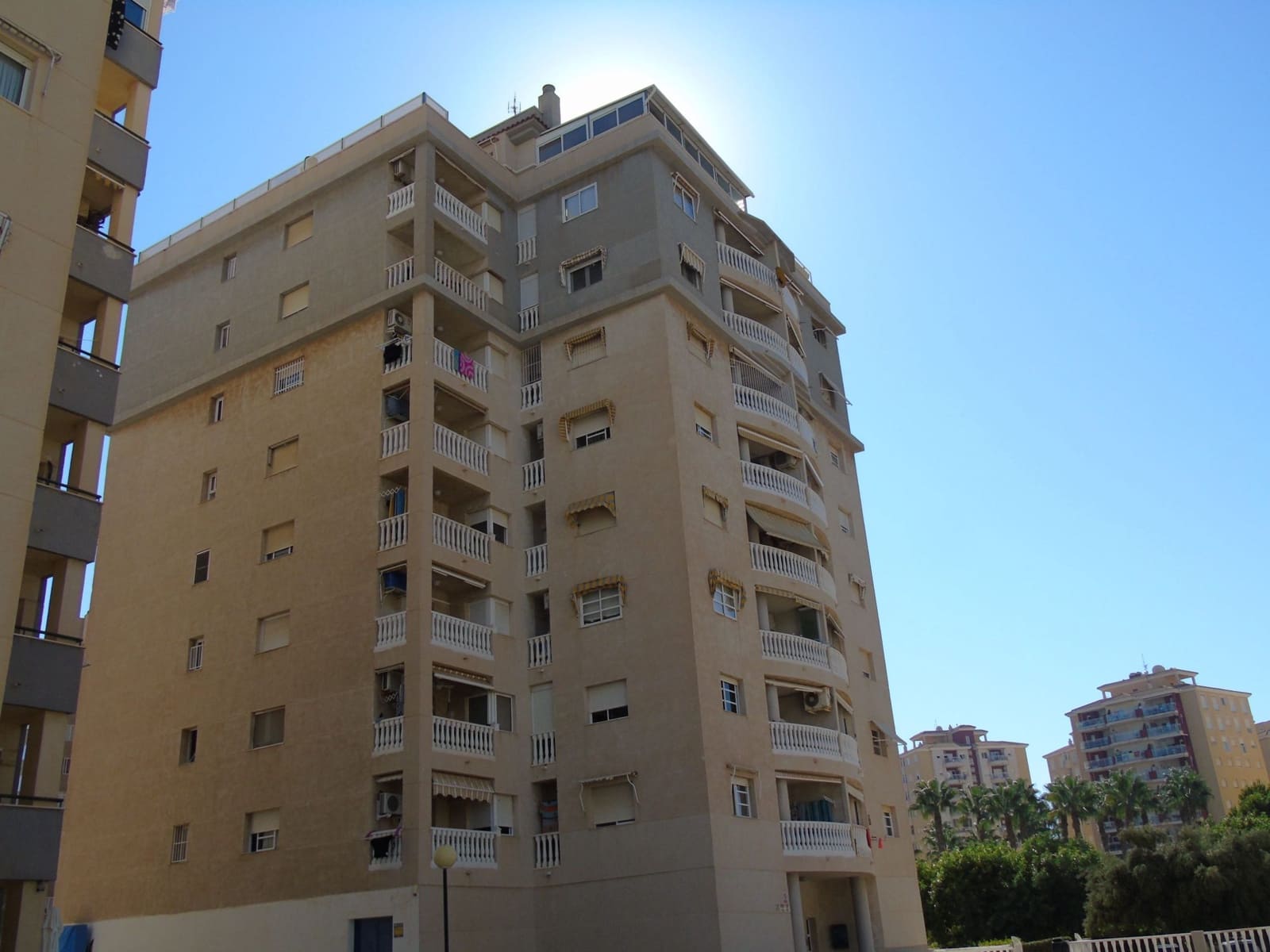 3 bedroom Penthouse for sale in La Manga del Mar Menor with pool garage - € 225,000 (Ref: 8494610)