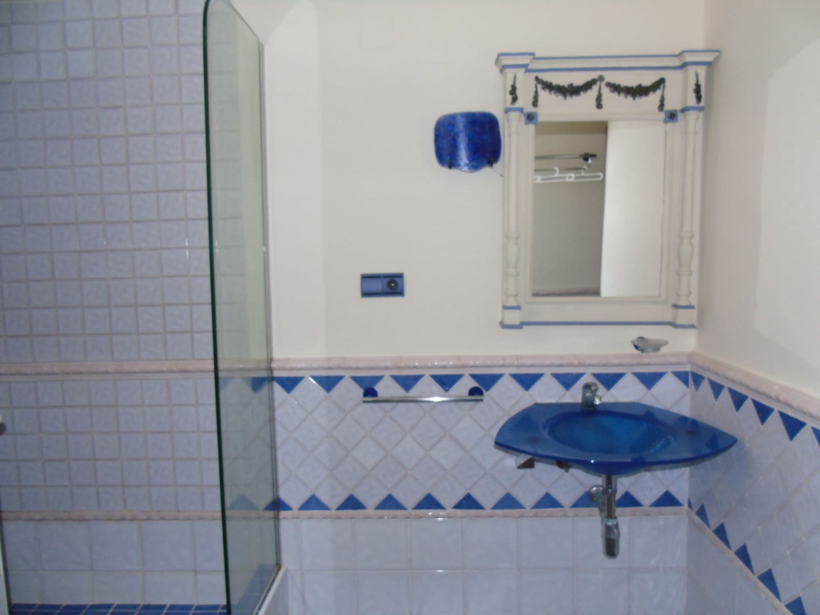 3 bedroom Penthouse for sale in La Manga del Mar Menor with pool garage - € 225,000 (Ref: 8494610)