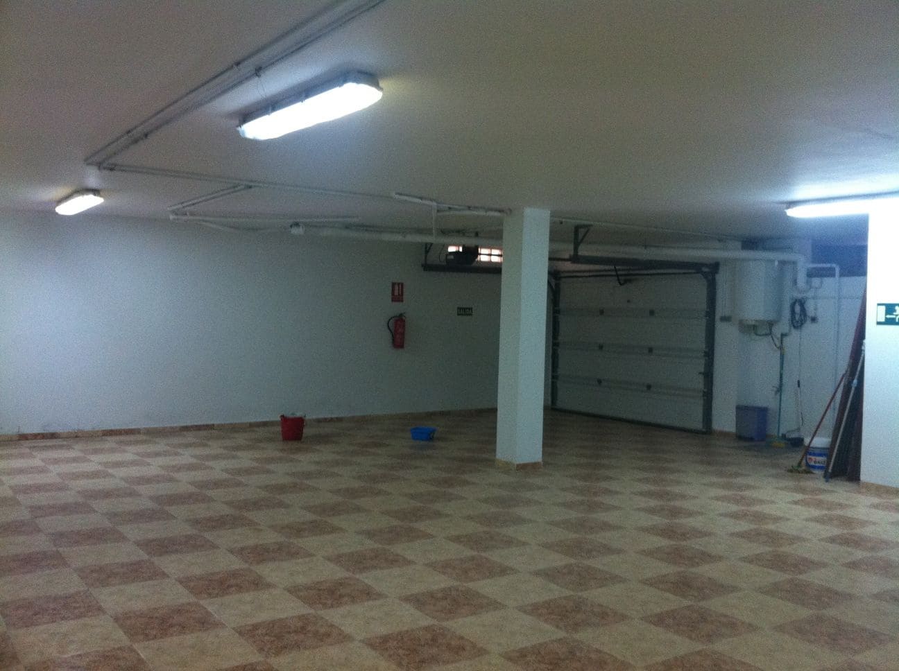 4 soveværelse Villa til salg i Playa Honda med swimmingpool - € 750.000 (Ref: 8494614)