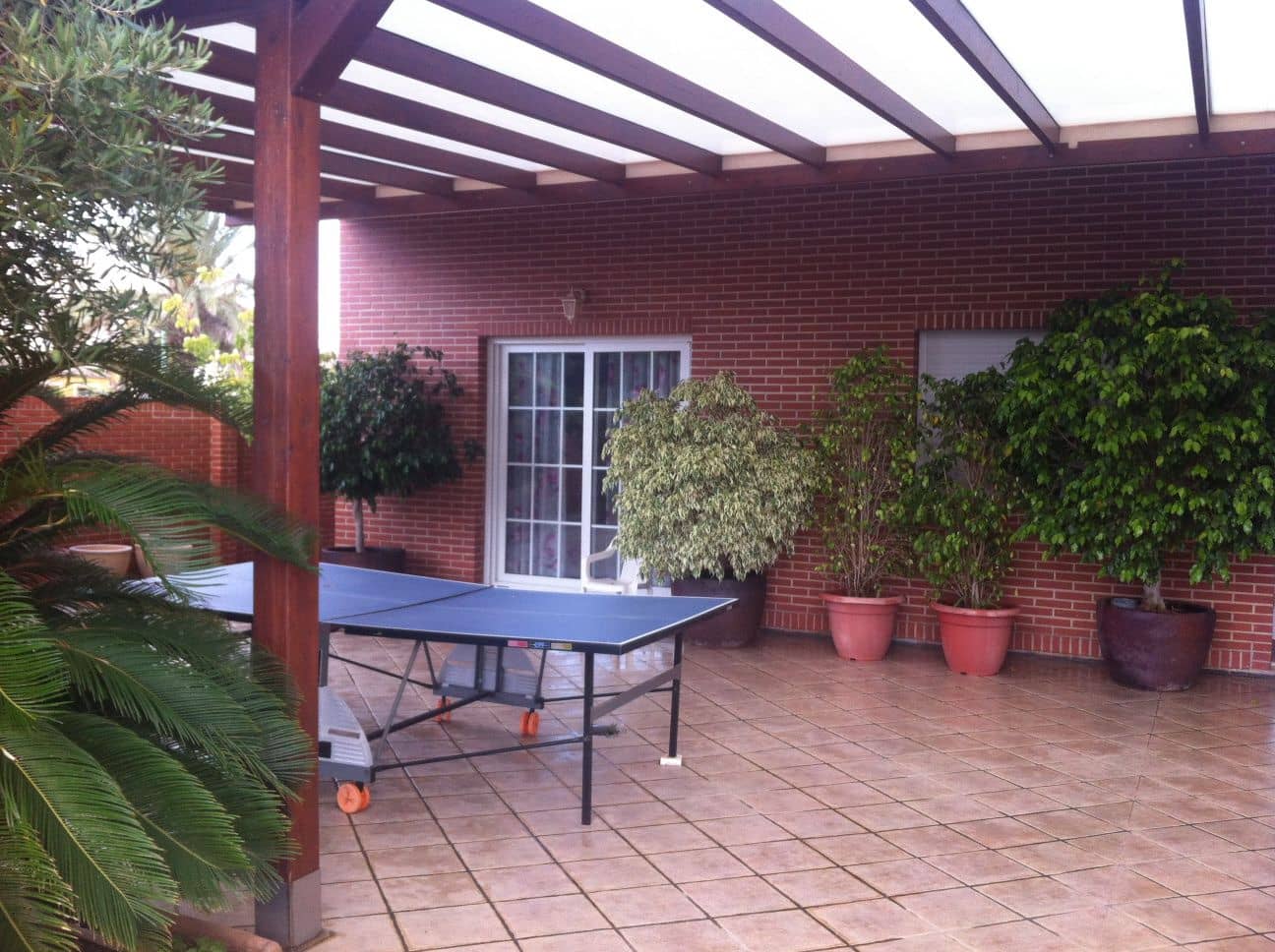 4 soveværelse Villa til salg i Playa Honda med swimmingpool - € 750.000 (Ref: 8494614)