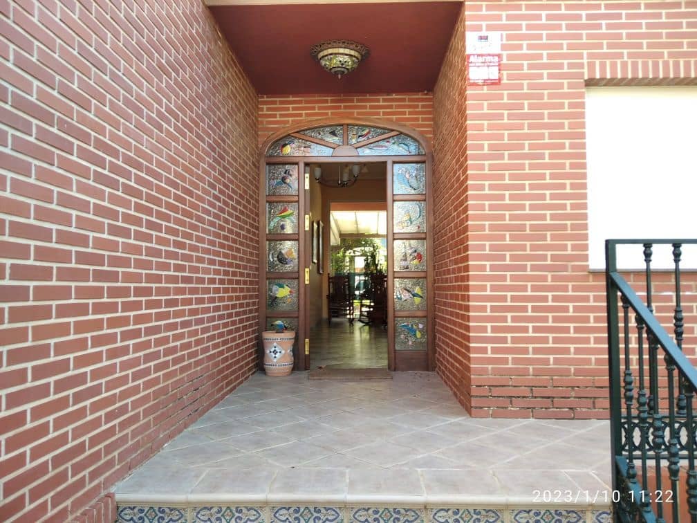 4 soveværelse Villa til salg i Playa Honda med swimmingpool - € 750.000 (Ref: 8494614)