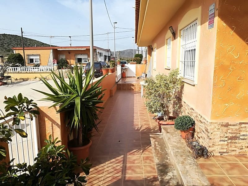 3 soveværelse Bungalow til salg i Cartagena med swimmingpool garage - € 249.000 (Ref: 8494631)