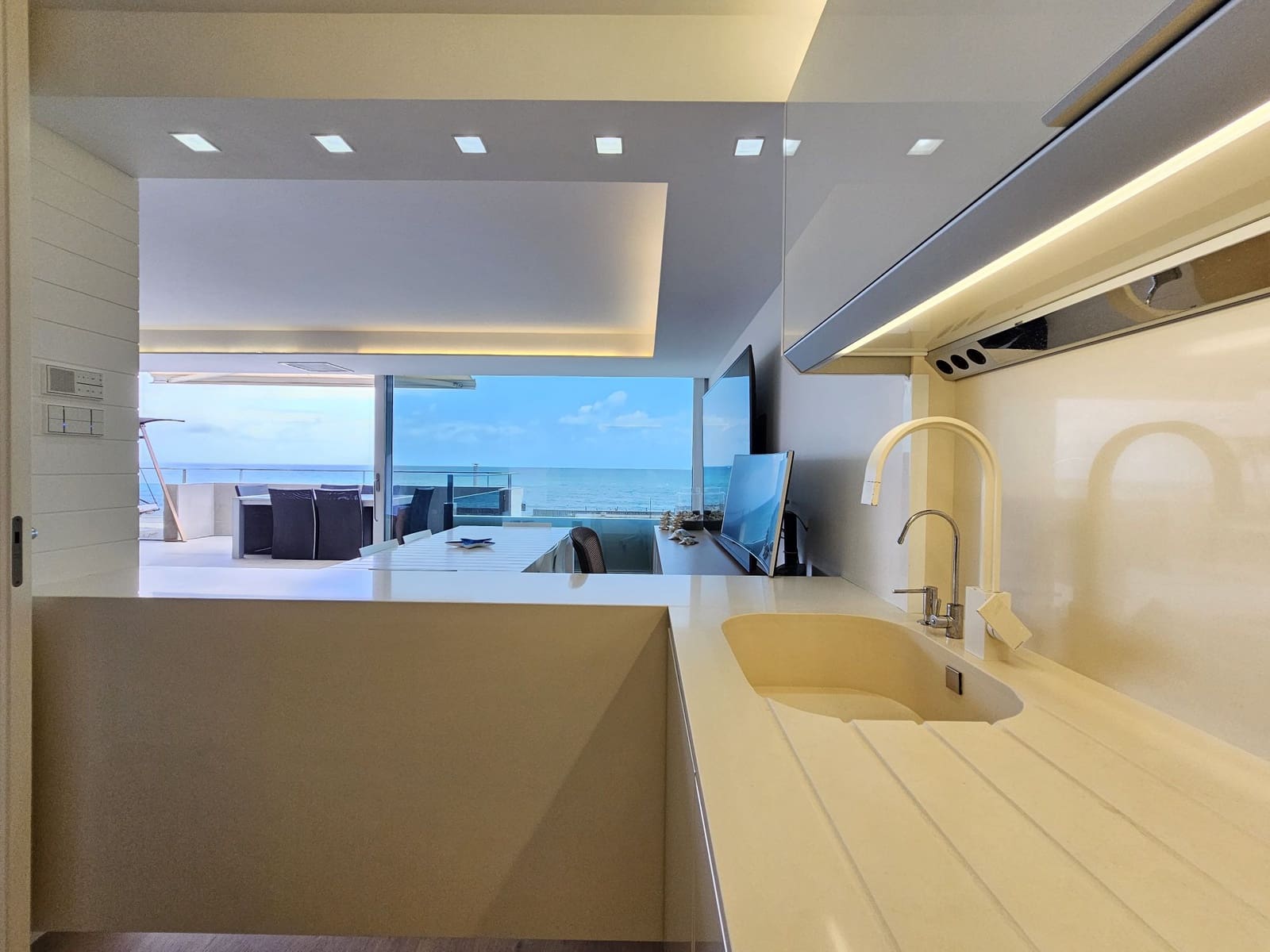 3 bedroom Apartment for sale in La Manga del Mar Menor - € 430,000 (Ref: 8494639)