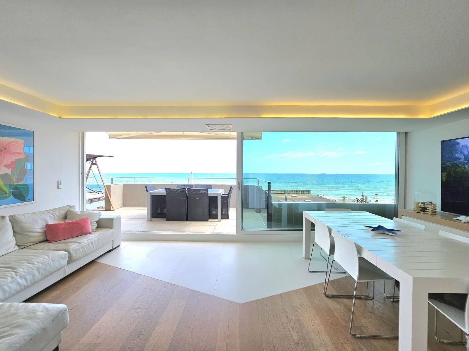 3 bedroom Apartment for sale in La Manga del Mar Menor - € 430,000 (Ref: 8494639)