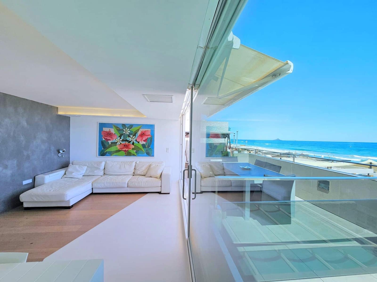 3 bedroom Apartment for sale in La Manga del Mar Menor - € 430,000 (Ref: 8494639)