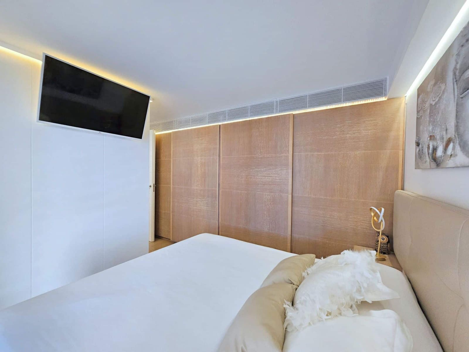 3 bedroom Apartment for sale in La Manga del Mar Menor - € 430,000 (Ref: 8494639)