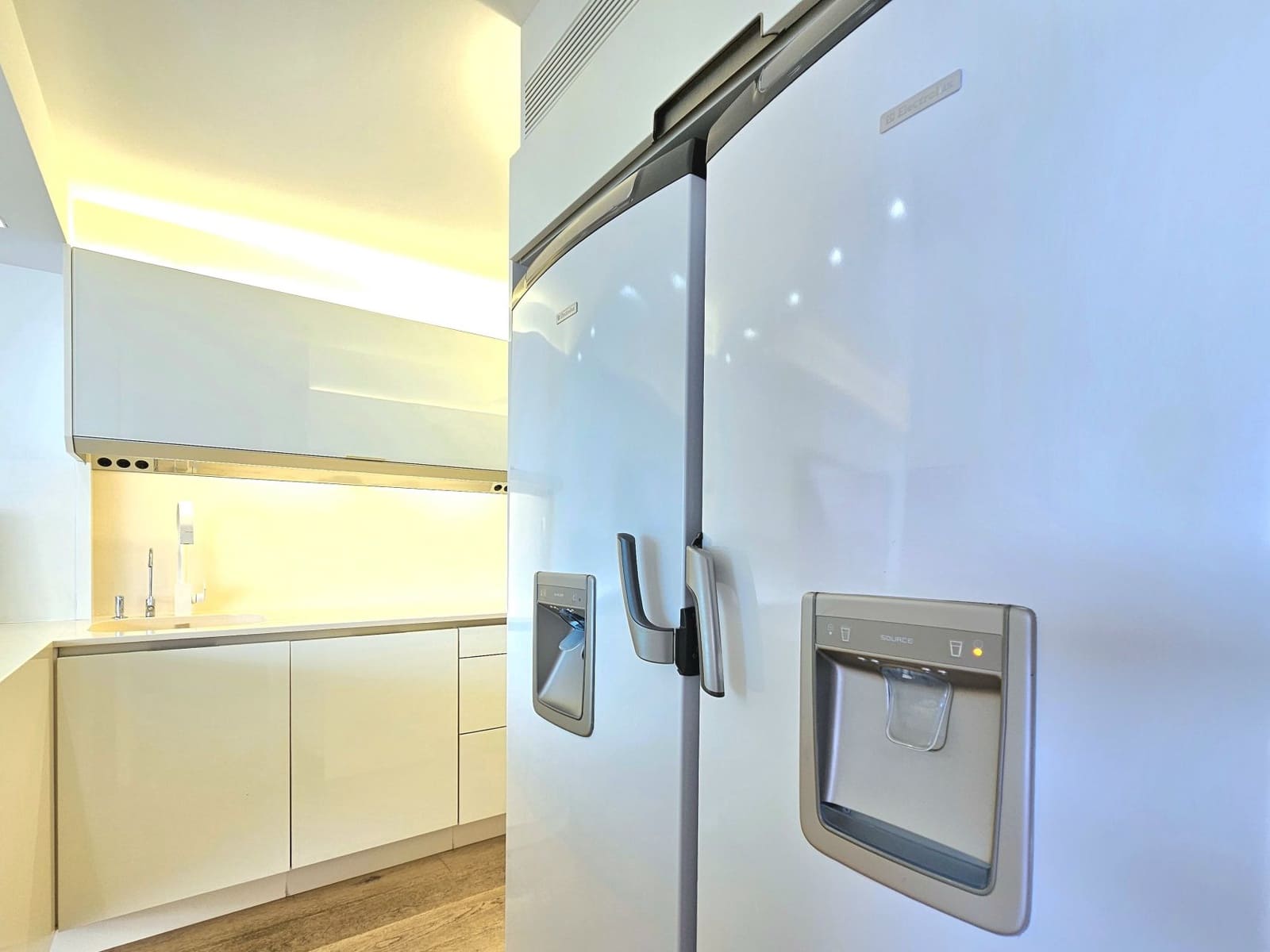 3 bedroom Apartment for sale in La Manga del Mar Menor - € 430,000 (Ref: 8494639)