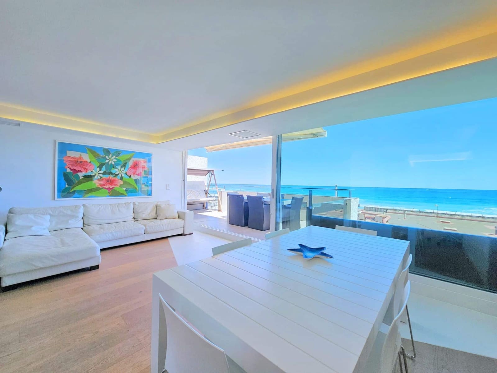 3 bedroom Apartment for sale in La Manga del Mar Menor - € 430,000 (Ref: 8494639)