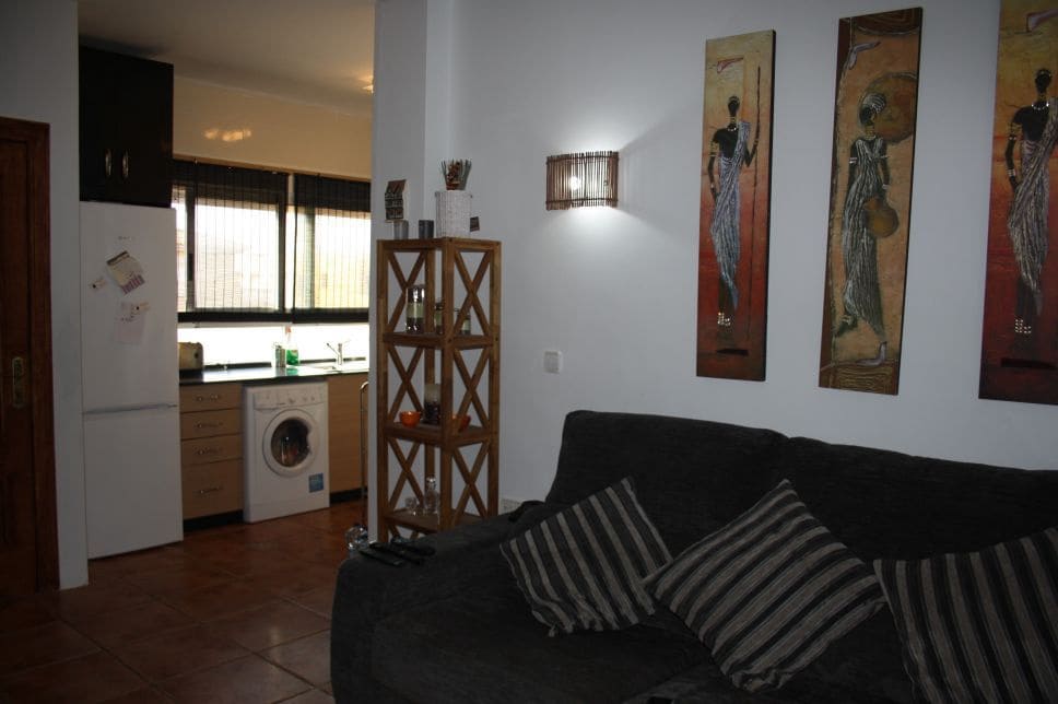 5 bedroom Villa for sale in Los Belones with garage - € 299,000 (Ref: 8494662)