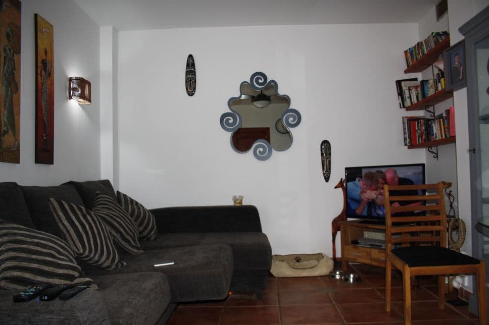 5 bedroom Villa for sale in Los Belones with garage - € 299,000 (Ref: 8494662)