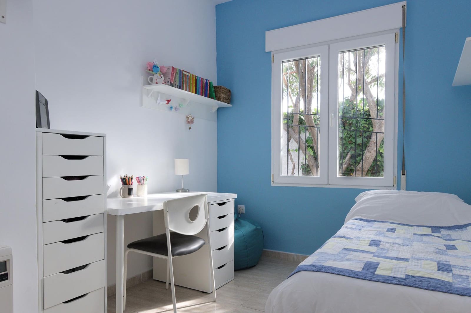 3 soveværelse Bungalow til salg i El Carmoli med swimmingpool garage - € 245.000 (Ref: 8910744)