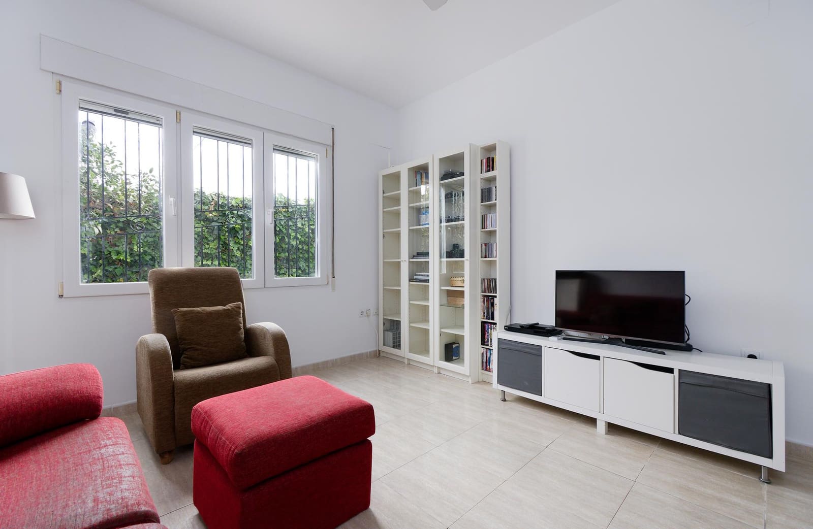 3 soveværelse Bungalow til salg i El Carmoli med swimmingpool garage - € 245.000 (Ref: 8910744)