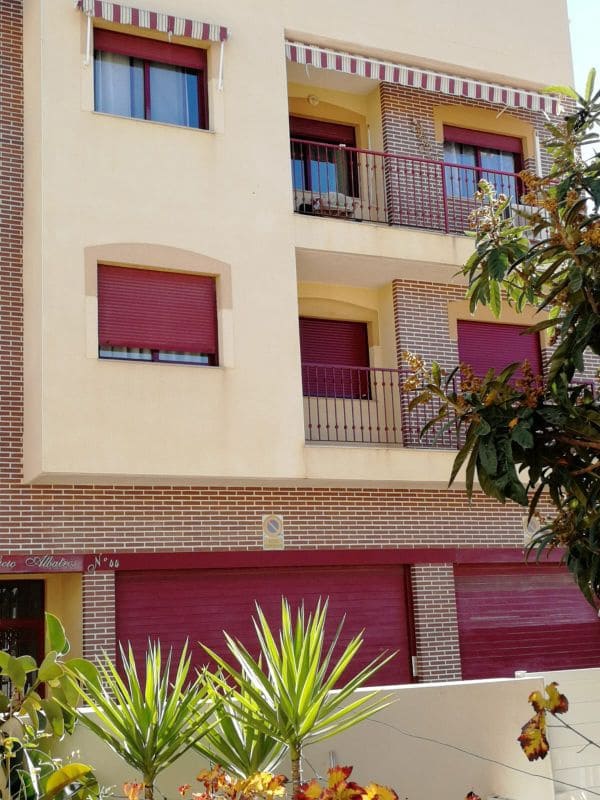 3 soveværelse Lejlighed til salg i Los Alcazares med swimmingpool garage - € 125.000 (Ref: 9275685)