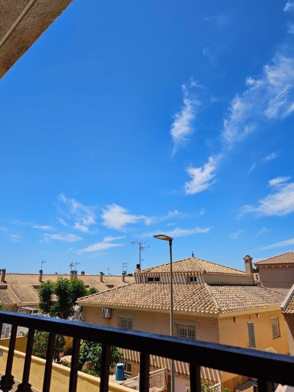 3 soveværelse Lejlighed til salg i Los Alcazares med swimmingpool garage - € 125.000 (Ref: 9275685)