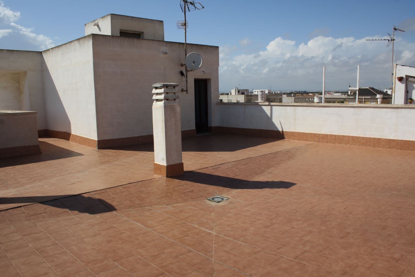 3 soveværelse Lejlighed til salg i Los Alcazares med swimmingpool garage - € 125.000 (Ref: 9275685)