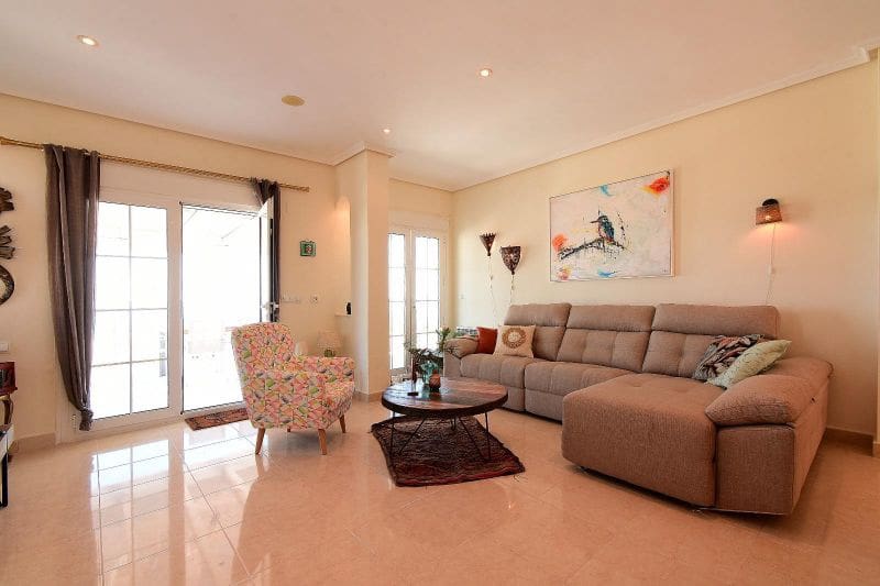 3 soveværelse Villa til salg i El Carmoli med swimmingpool garage - € 399.000 (Ref: 9284096)