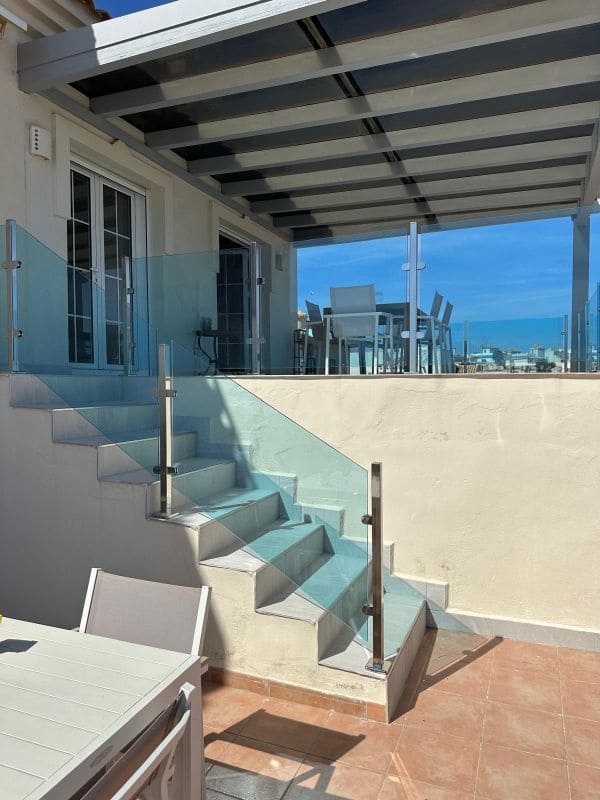 3 soveværelse Villa til salg i El Carmoli med swimmingpool garage - € 399.000 (Ref: 9284096)